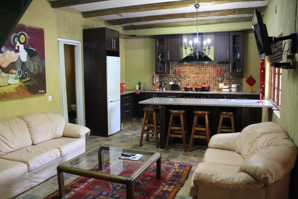 Hornbill Lodge Magaliesburg Zimmer foto
